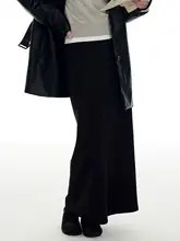 大きいサイズの黒いスーツ風マーメイドスカート【高腰・スリム効果・後ろスリット】（セットアップ対応）