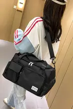 大容量トラベルバッグ【軽量・手提げ・濡れ分け機能・男女兼用】