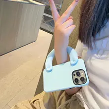 マグネット吸着機能付きスマホケース【フィルムハンドストラップ・iPhone対応・女性向け】