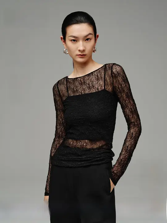 モーダルレースデザインのチュニックとタンクトップ【冬用・2点セット（セットアップ対応）】