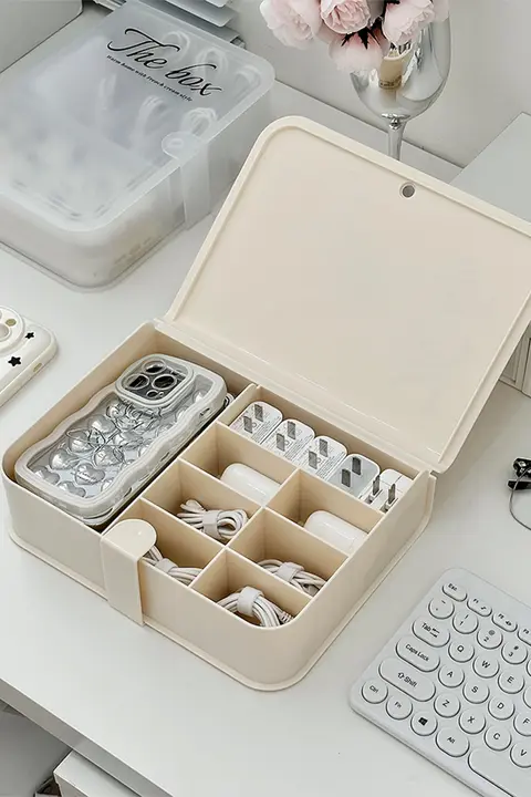 デスクトップ収納ボックス【透明・ホコリ防止・充電ケーブル整理・蓋付き・プラスチック製】
