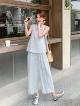 爽やかなブルーのシンプルカジュアルタンクトップとロングパンツ（セットアップ対応）