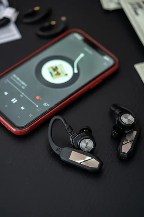 高音質Bluetoothデコーダー・イヤフォン【長時間バッテリー・ワイヤレス・TWS】
