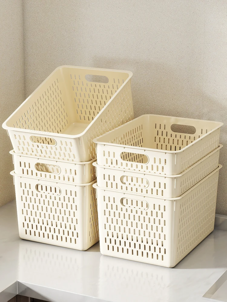 おもちゃ箱 手作り ダンボール と プラスチック箱 の違いは？本当に安全で使いやすいのか？