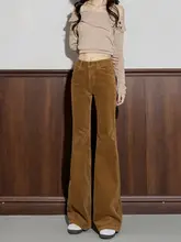 春にぴったりのカラメル色コーデュロイ微フレアパンツ【細見え・ファッション】
