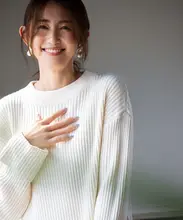 温かみのある柔らかいリブ編みニットワンピース【おしゃれな重ね着・一枚でも映える】