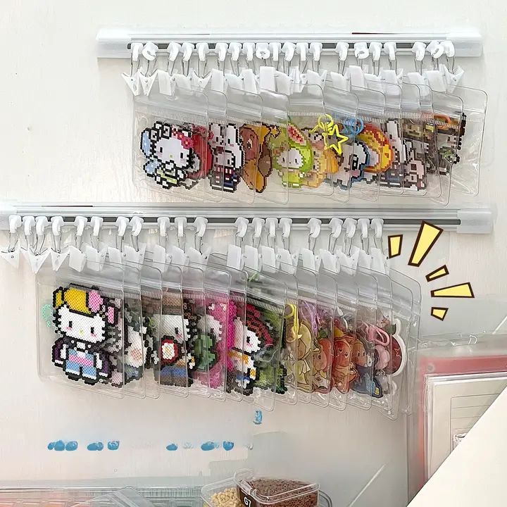 壁掛け式スライドパネルパズル収納ラック【透明保護カバー付き】