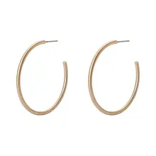 シンプルなサブゴールドレトロ フープイヤリング ワンピース回転