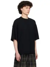 個性的なジッパーポケット付きのフレアデザインTシャツ【シームレスデザイン・ラフな仕上げ】