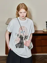 可愛いデザインの二次元少女短袖Tシャツ【夏用・バレンタイン限定】