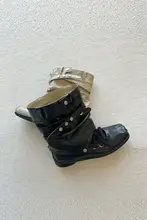 おしゃれなデザインのひも付きブーツ【スクエアトゥ・折り畳み可能・トレンドスタイル】