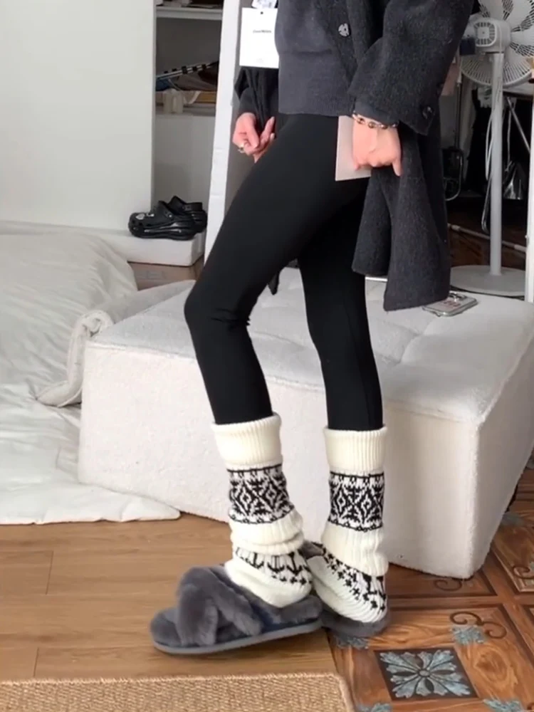 フェアアイル柄 ニットセットアップ きれいめの秋冬スタイル
