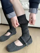 美脚効果抜群！履き心地の良い半包みソックス