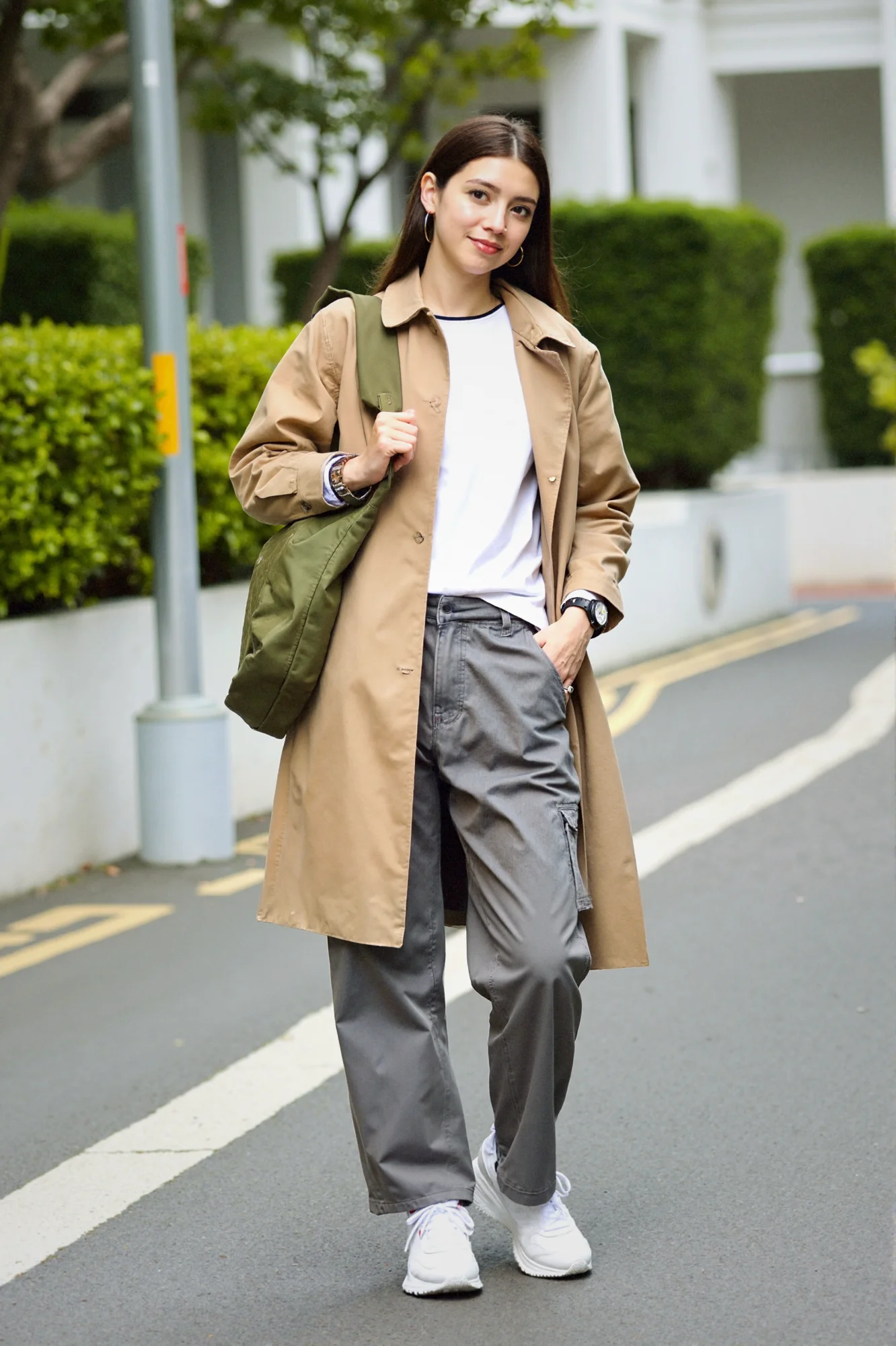 大人可愛い服 50代コーデ 完全ガイド｜シルエット・色・素材のバランスで失敗しない着こなし