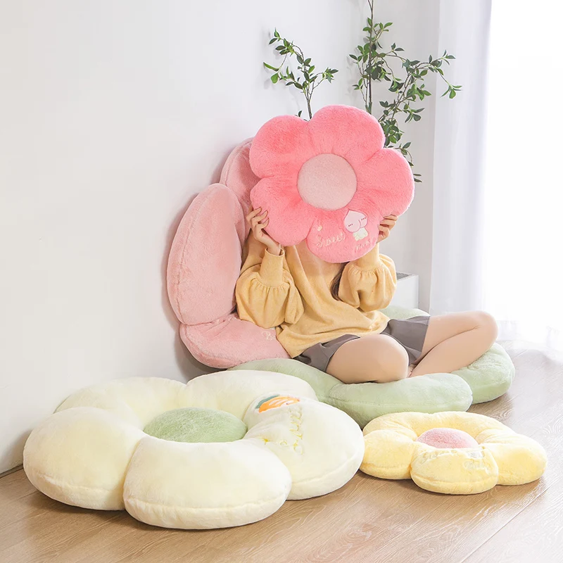 もこもこ座椅子を選ぶべきタイミングは？花柄のふわふわクッションが家に届けた、日常の小さな幸せ