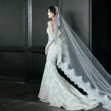 レースフィッシュテールウエディングドレス【トレンド・ストラップレス・エレガントなデザイン】（セットアップ対応）