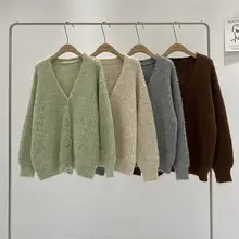 ゆったりしたニットカーディガン【Vネック・長袖・秋冬用・韓国風】