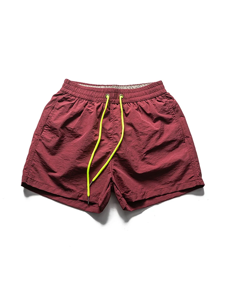 夏用薄手アイスシルク速乾ショートパンツ：通気性とカジュアルスタイルの実用性を検証