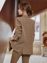 カフェブラウンの女性用ジャケット【秋冬・ゆったりシルエット・高級感あるデザイン】（セットアップ対応）