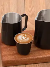 ラテアートピッチャー ミルクピッチャー 泡立てカップ ステンレス 注ぎ口 コーヒー カフェ ホームカフェ 「JOJO'S」