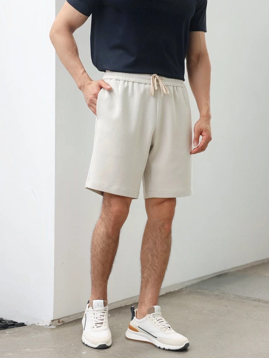 カーゴパンツ メンズ コーデ | 軽量SOFT素材とウエストゴムによる実用性とファッション性の両立