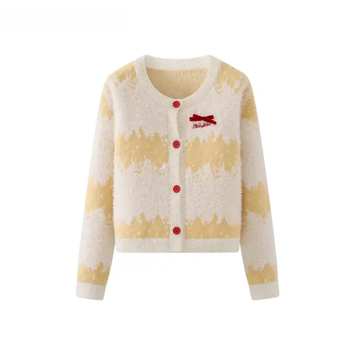 トレンディな配色の刺繍入りニットカーディガン【秋用・ラウンドネック・ショート丈・リボンデザイン】