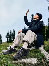 ERKE アウトドア登山シューズ【通気性・ブラック・メンズ・軽量デザイン】
