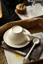 ZEROHOME 欧式カフェ用陶器コーヒースプーン【長柄・インスタ風・混ぜる用】