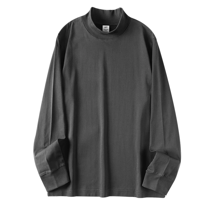 深灰色厚手コットンハイネックTシャツ：冬の着こなしに最適な日式青春スタイル