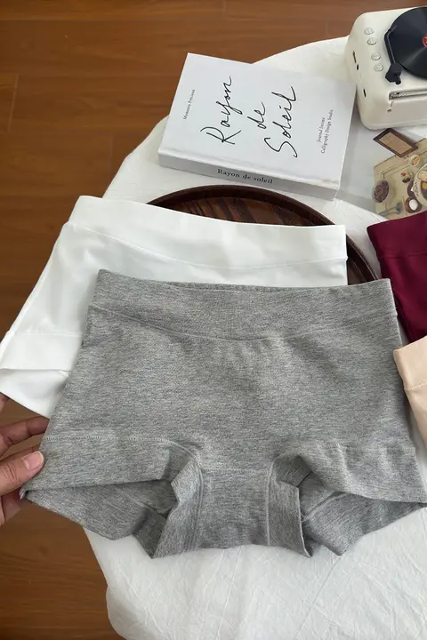 純綿中高腰ショートパンツ【お腹を引き締める・抗菌加工・無縫製】