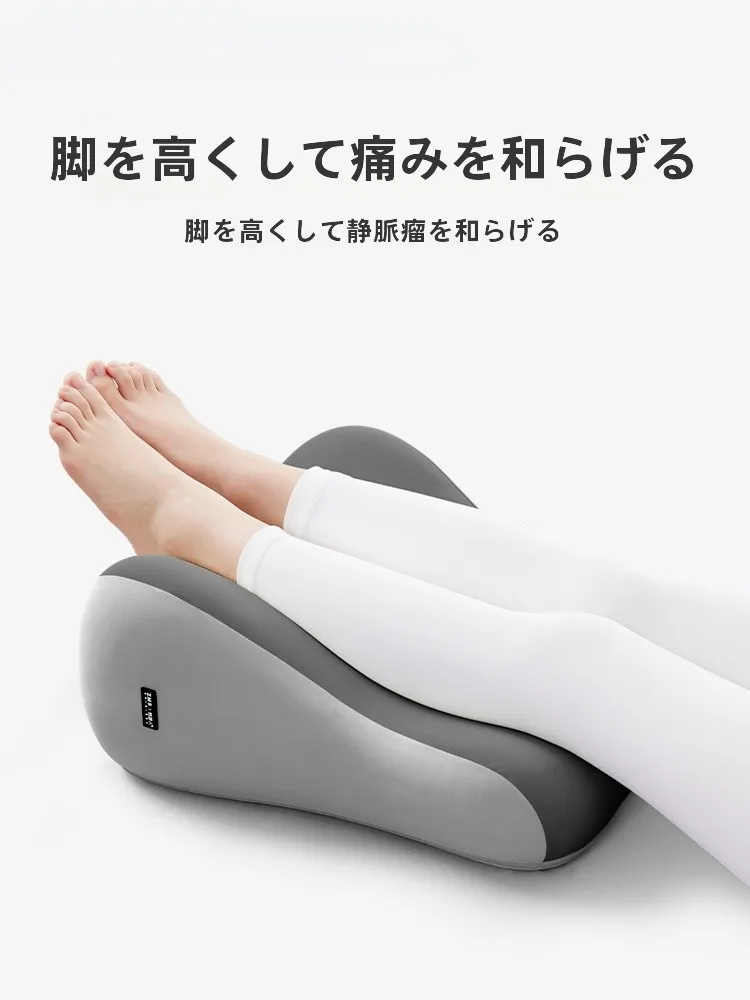床頭に置くクッションで背中と首をリラックスできるのは、本当に必要なの？
