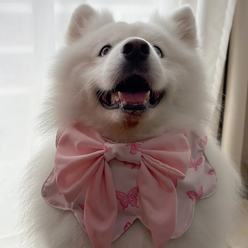 可愛い犬用おしゃれバンダナ：蝶結びデザインで四季通用のペットファッション