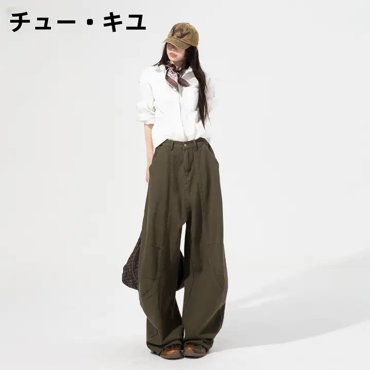 ゆったりしたローウエストデザインのカジュアルデニムパンツ【女性用・ワイドレッグ・夏用・スリム効果】（セットアップ対応）