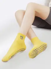 秋冬用ヨガソックス【滑り止め・女性用・室内トレーニング・フィットネス・短め】
（セットアップ対応）