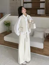 杏色 オシャレなスーツベストとカジュアルシャツ、スリムフィットのワイドパンツ【春秋用・女性用・セットアップ対応】