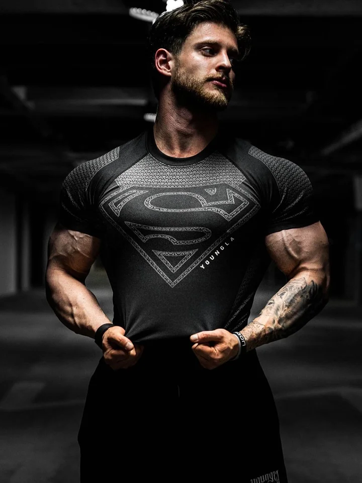 速乾性の高いストレッチフィット メンズトレーニングTシャツ【薄手・半袖】