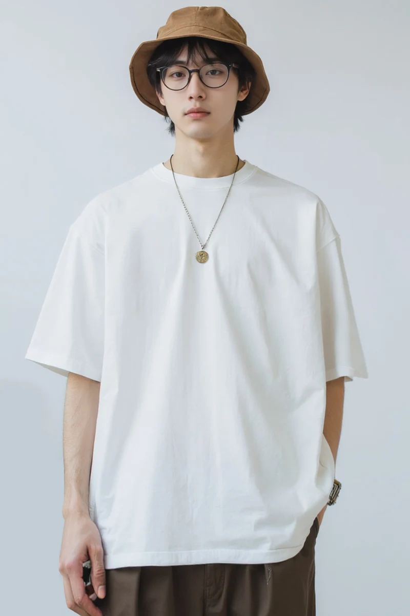 極上の柔らかさの白色半袖Tシャツ【ユニセックス・コットン素材・シンプルデザイン】