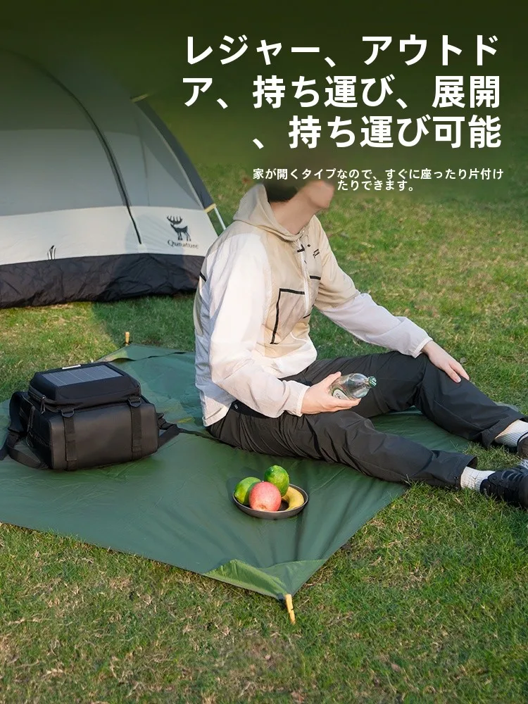 アウトドアピクニックマット：防水・折りたたみ式で子供と家族が快適に過ごせる夏のキャンプ必需品