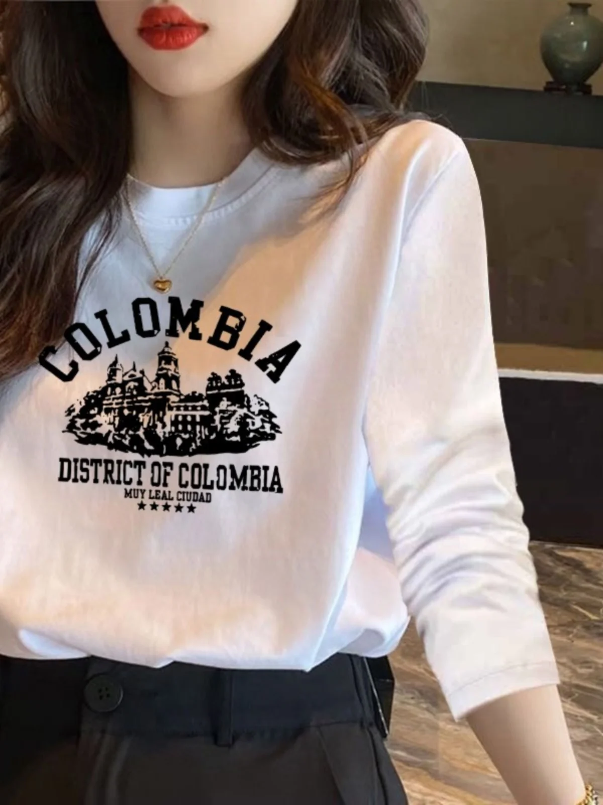 「tシャツ ロンt 重ね着 レディース」で失敗しない着こなしは？