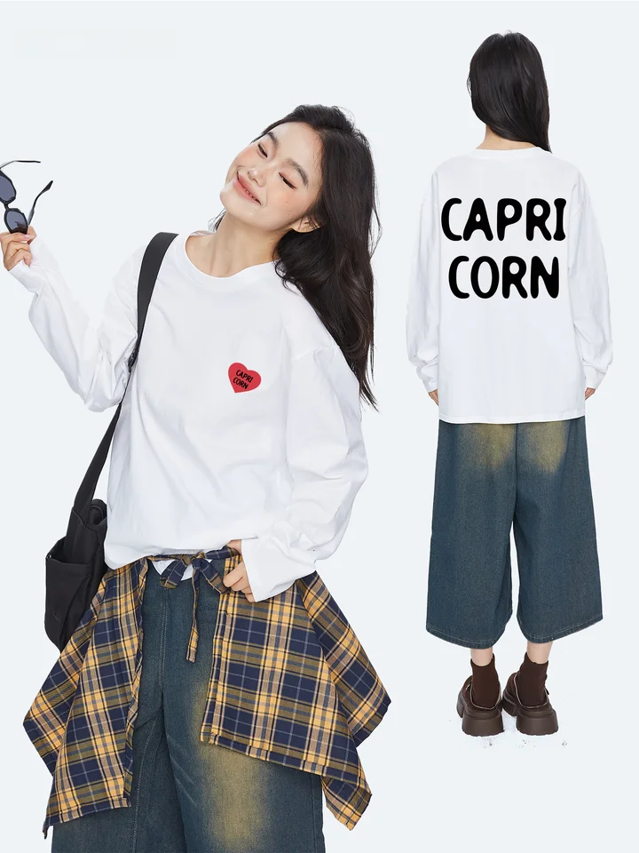 ハートロゴプリントのコットン長袖Tシャツ【ラウンドネック・女性用・春秋向け・ゆったりデザイン】