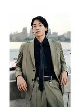 フィットジャケット【平衿・ビジネス・カジュアル】とストレートパンツ（セットアップ対応）