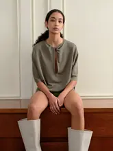 扭結デザインの透かしTシャツ【夏用・女性用・丸首・ゆったり短袖】（セットアップ対応）