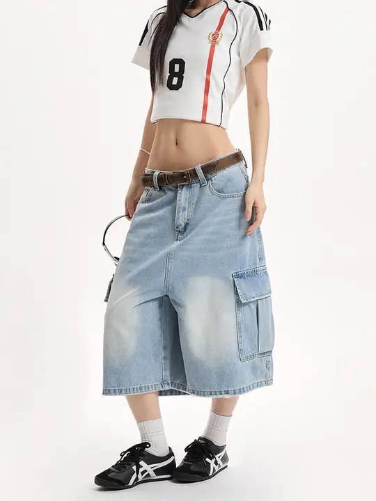 美式復古風のワイドレッグ多ポケットデニムショートパンツ【レディース・フィット・カジュアル・七分丈】（セットアップ対応）
