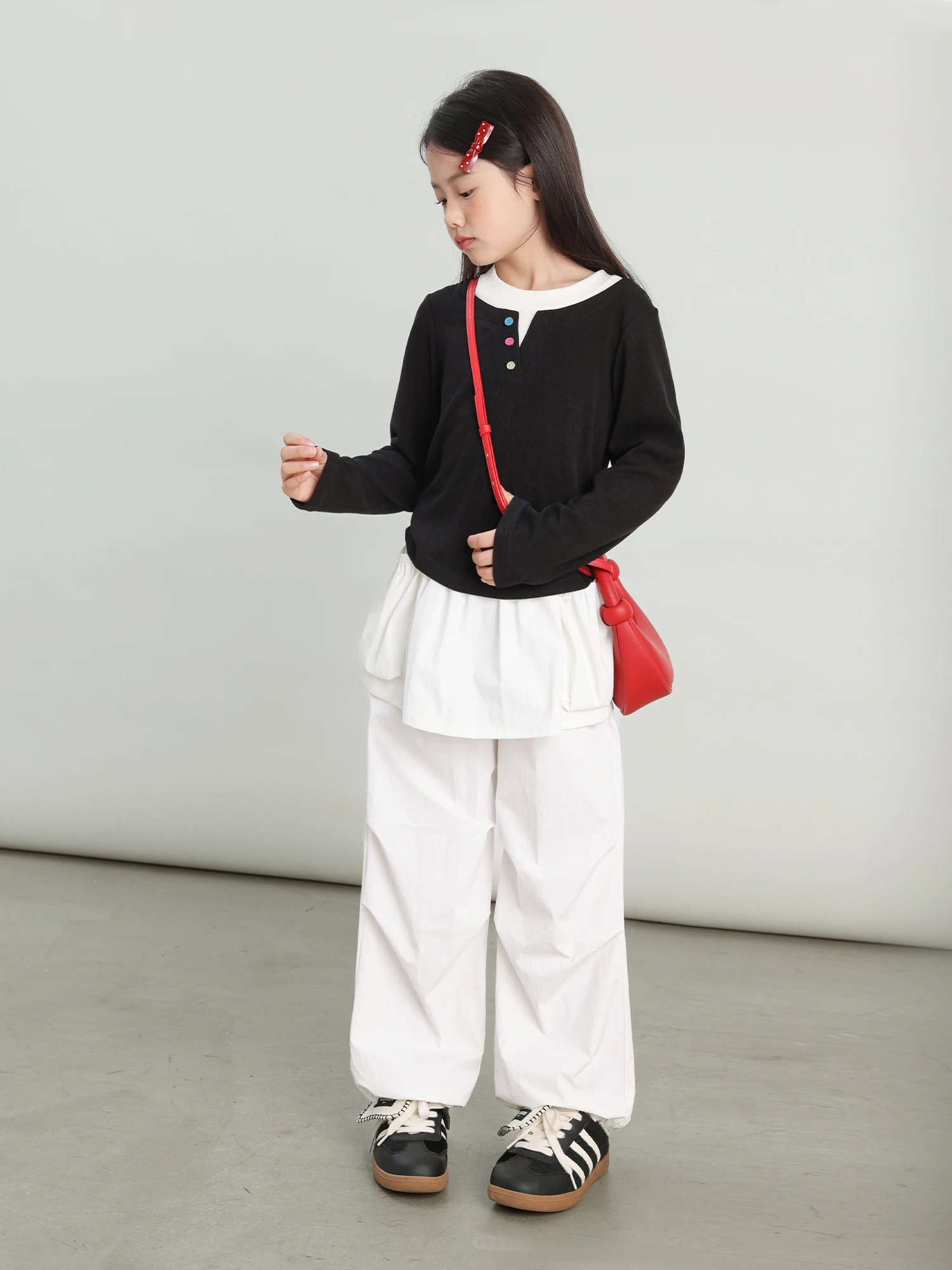 大人なのに女児服着てる ブランド NorNor の秋用セットアップは実用性が高く、カジュアルな日常に適している