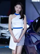 トレンドのオフショルダー不規則デザインドレス【タイトフィ  ット・ショートスカート・ビジュー装飾】（セットアップ対応）