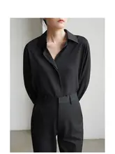 LIMONN 不規則Vネックブラック長袖シャツ【秋冬用・女性用・スリムフィット・多用途】