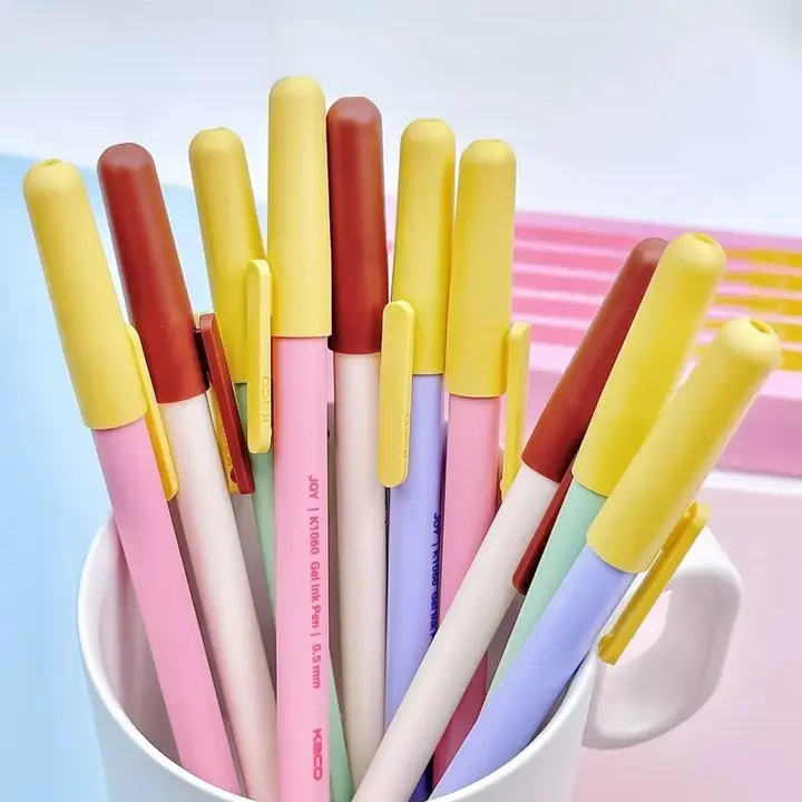 高品質デザインのボールペン【大容量・中性ペン・多機能・学生向け】