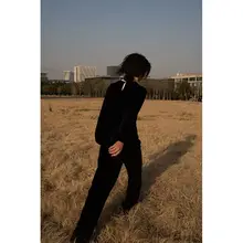 深いVネックのエレガントなハイウエストワイドレッグオールインワン【フィット感抜群・ロング丈】