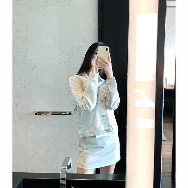 輝くジャケットとミディスカートの二点セット【カジュアルスタイル・春用】（セットアップ対応）