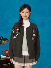 花刺繍デザインのカーディガン【レトロスタイル・女性用・秋冬用】